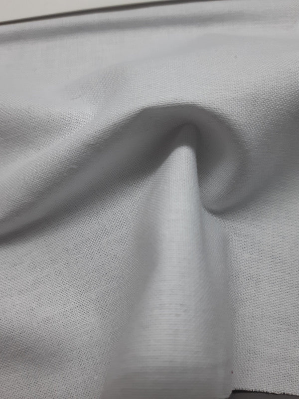 Meter ⚜  
10904 ⚜  
D9 ⚜  
PANTONE: No pantone color assigned ⚜  
white fabric 180 cm (dolce)