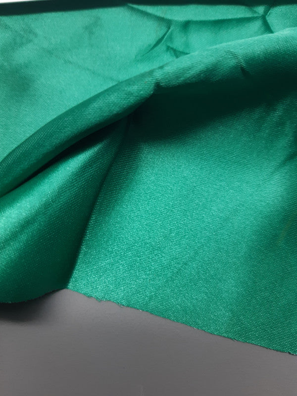 YARD ⚜  
10282-11 ⚜  
D10 ⚜  
PANTONE: No pantone color assigned ⚜  
satin fabric, spring green