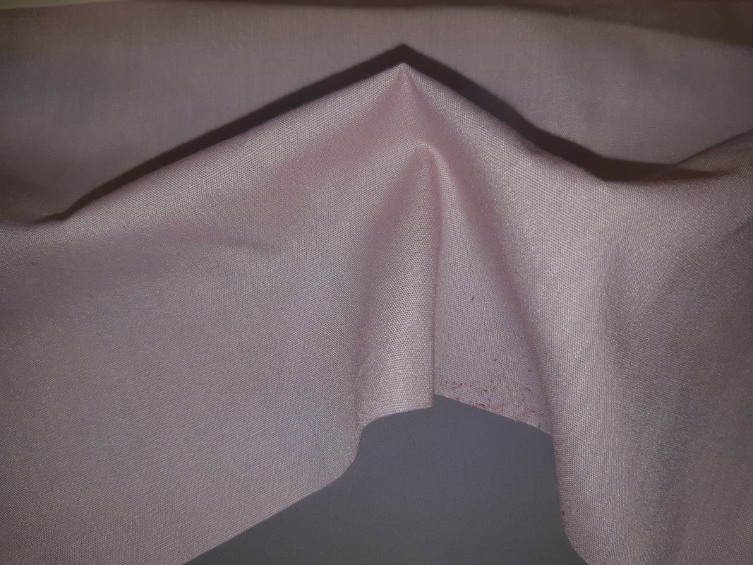 YARD ⚜  
10190-26 ⚜  
D9 ⚜  
PANTONE: No pantone color assigned ⚜  
CVC fabric 150 cm, pink