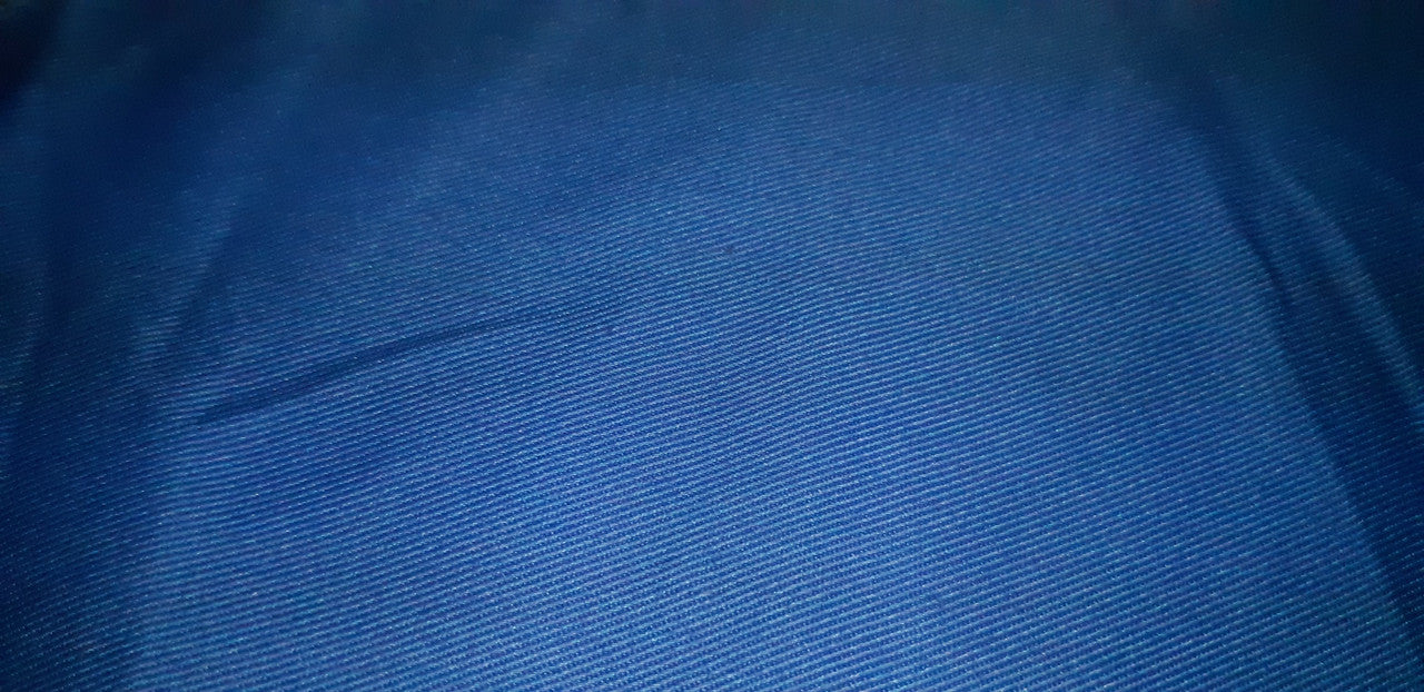 YARD ⚜  
10096-10 ⚜  
C8 ⚜  
PANTONE: No pantone color assigned ⚜  
twill fabric, 65 prc polyester 35 prc cotton, azure blue