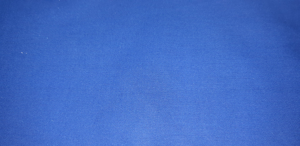 Meter ⚜  
11149-09 ⚜  
C8 ⚜  
PANTONE: No pantone color assigned ⚜  
fabric fiji, 99 % cotton 1 % antistatic yarn twill 2/1 220GSM 152CM FR 128-04 P:indigo