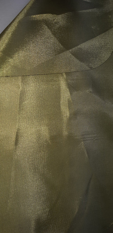 YARD ⚜  
10183-02 ⚜  
D5 ⚜  
PANTONE: No pantone color assigned ⚜  
polyester lining 150cm, olive green