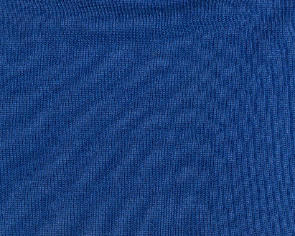 Kg ⚜  
10726-09 ⚜  
C6 ⚜  
PANTONE: No pantone color assigned ⚜  
rib knit collar fabric, 50 % cotton and 50 % polyester, indigo