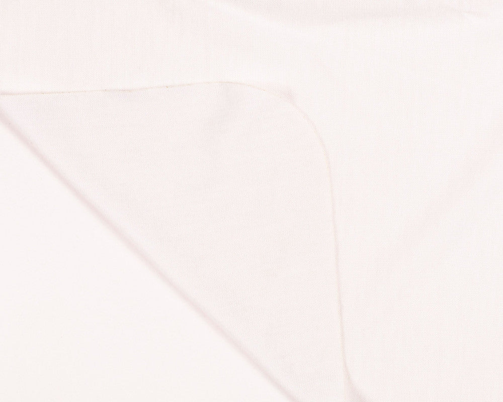 Kg ⚜  
10970-08 ⚜  
B5 ⚜  
PANTONE: White ⚜  
single jersey, 100 % spun polyester, 165 gsm, 150 cm, P:White