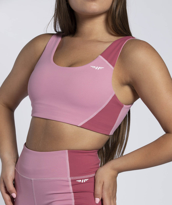 Kg ⚜  
11370-26 ⚜  
A3 ⚜  
PANTONE: Cameo Pink ⚜  
mesh fabric, 85 % nylon 15 % spandex, 160gsm 172cm 12# P:Cameo Pink