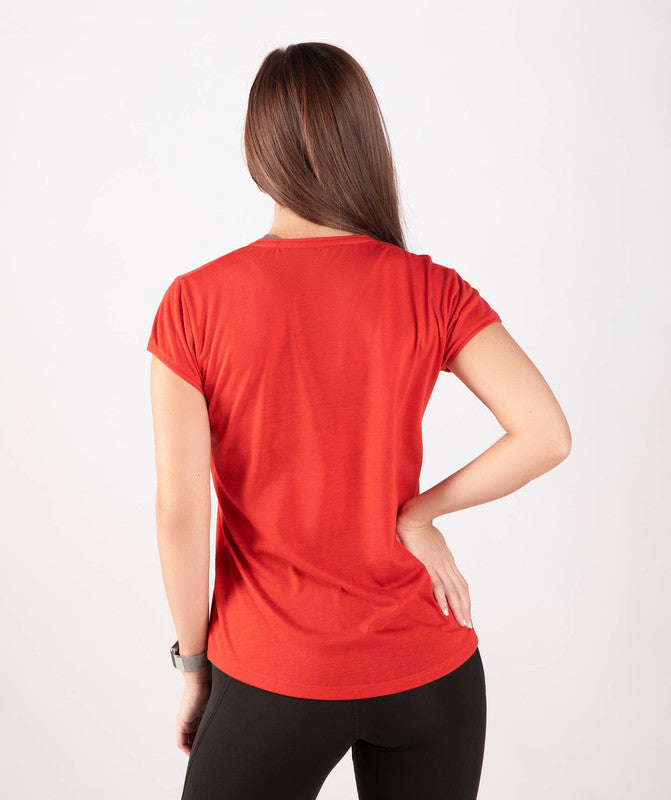 Kg ⚜  
10970-18 ⚜  
B5 ⚜  
PANTONE: Red ⚜  
single jersey, 100 prc spun polyester, 165 gsm, 150 cm, P:Red