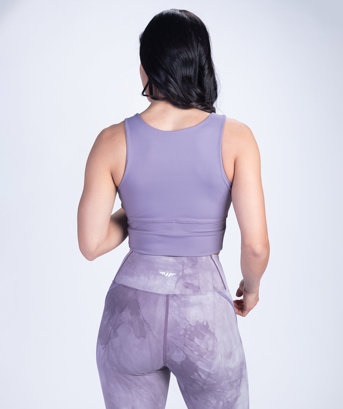 Kg ⚜  
11370-25 ⚜  
A3 ⚜  
PANTONE: Purple Ash ⚜  
mesh fabric, 85 % nylon 15 % spandex, 160gsm 172cm 15# P:Purple Ash