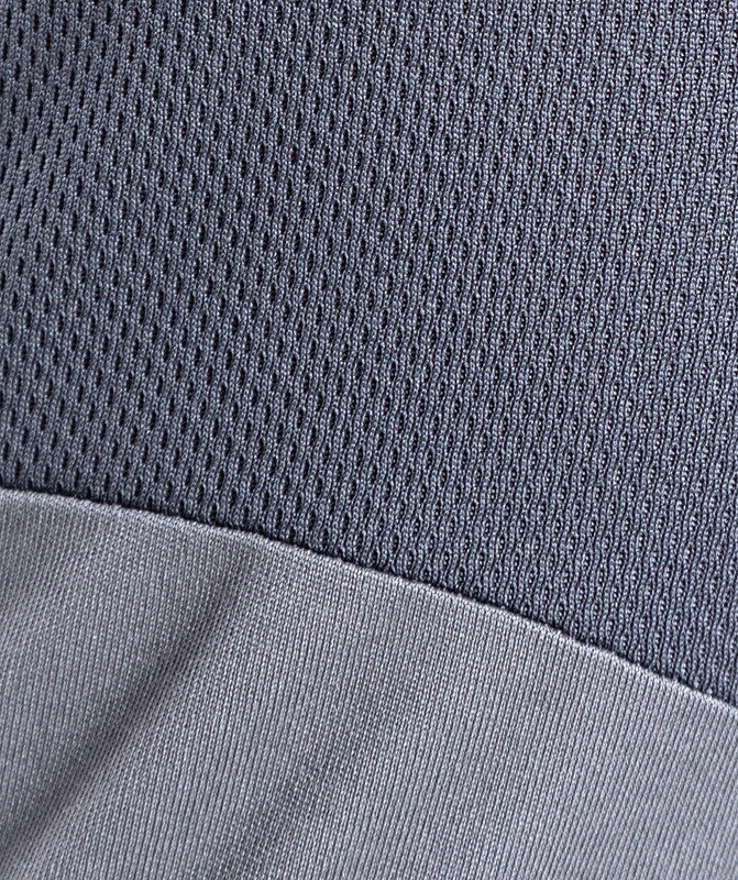Kg ⚜  
10219-14 ⚜  
A7 ⚜  
PANTONE: Dark Grey ⚜  
bird eye mesh ,100 % polyester, P:Dark Grey