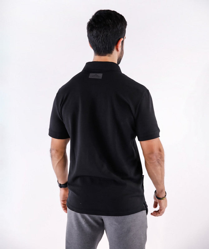 Pcs ⚜  
10975-01 ⚜  
B6 ⚜  
PANTONE: No pantone color assigned ⚜  
black collar polo fabric, 100 % cotton, 9.5x40 cm