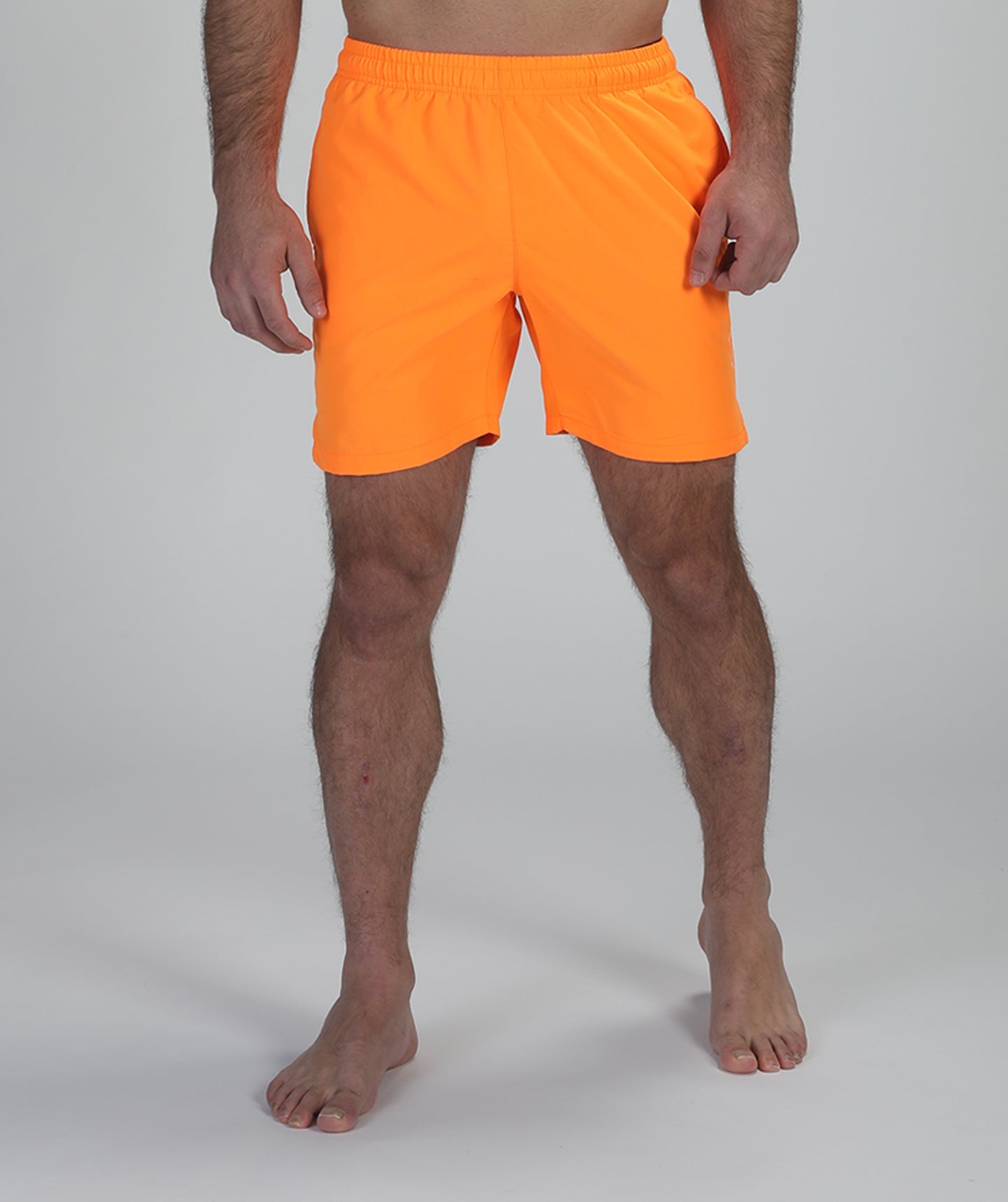 YARD ⚜  
10162-71 ⚜  
A5 ⚜  
PANTONE: Neon-Orange ⚜  
crepe fabric, 100 % polyester, P:Neon-Orange